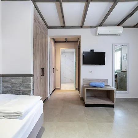 Palladium Hotel 3*