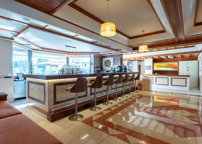 Palladium Hotell 4*
