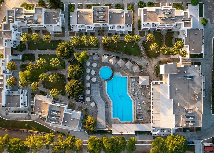 Palladium Hotell 4*