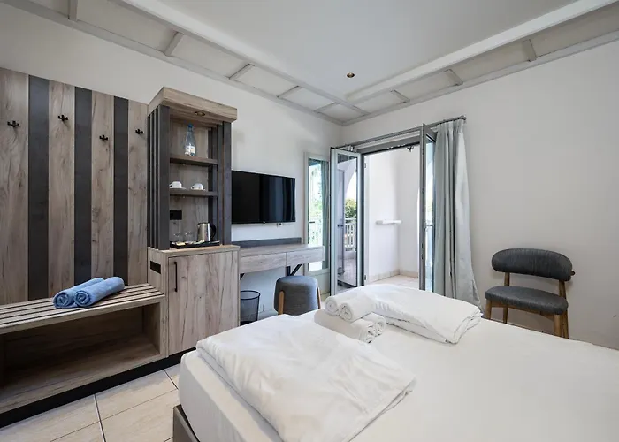 Palladium Hotell 4*