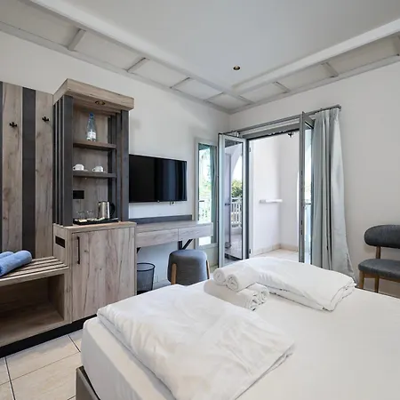 Palladium Hotel 3*