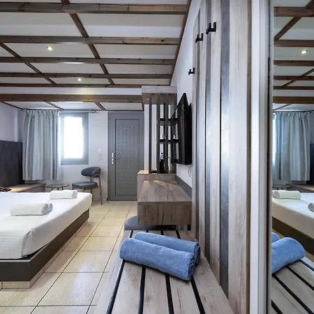 Palladium Hotel 3*